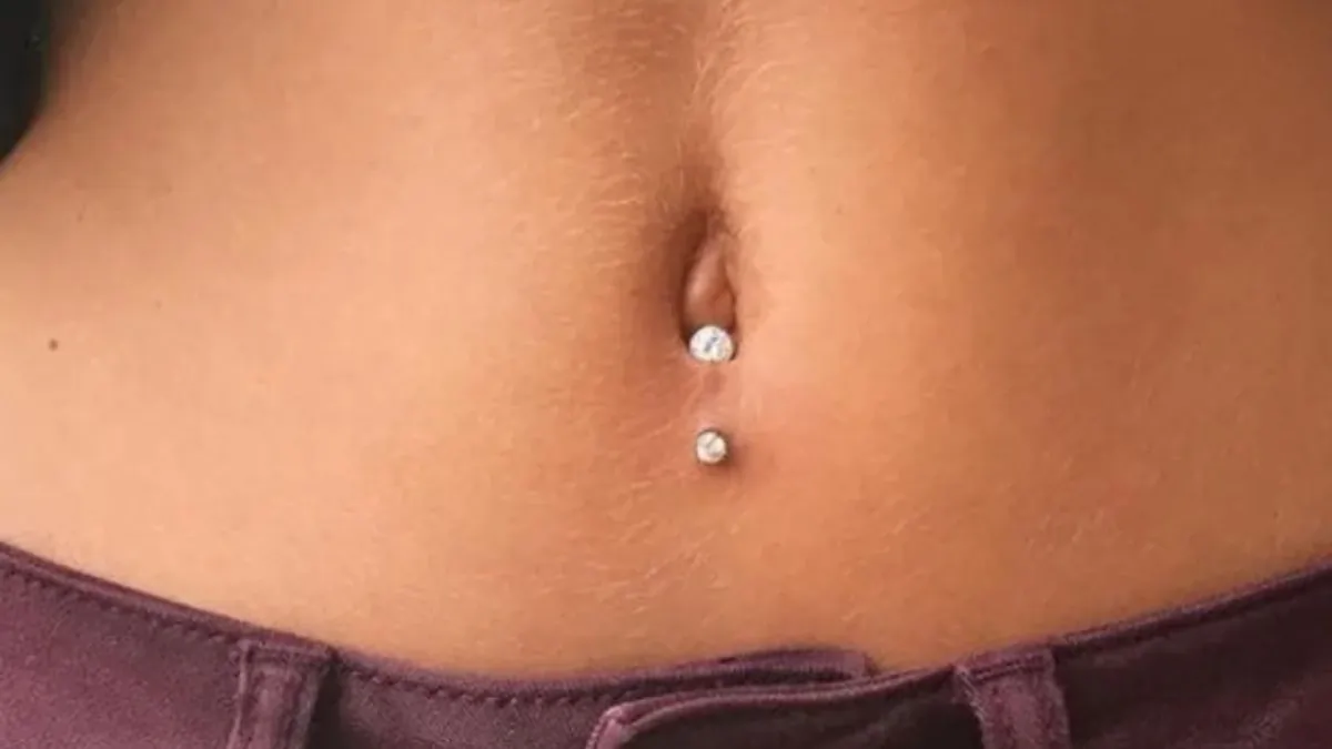 bottom-navel-piercing