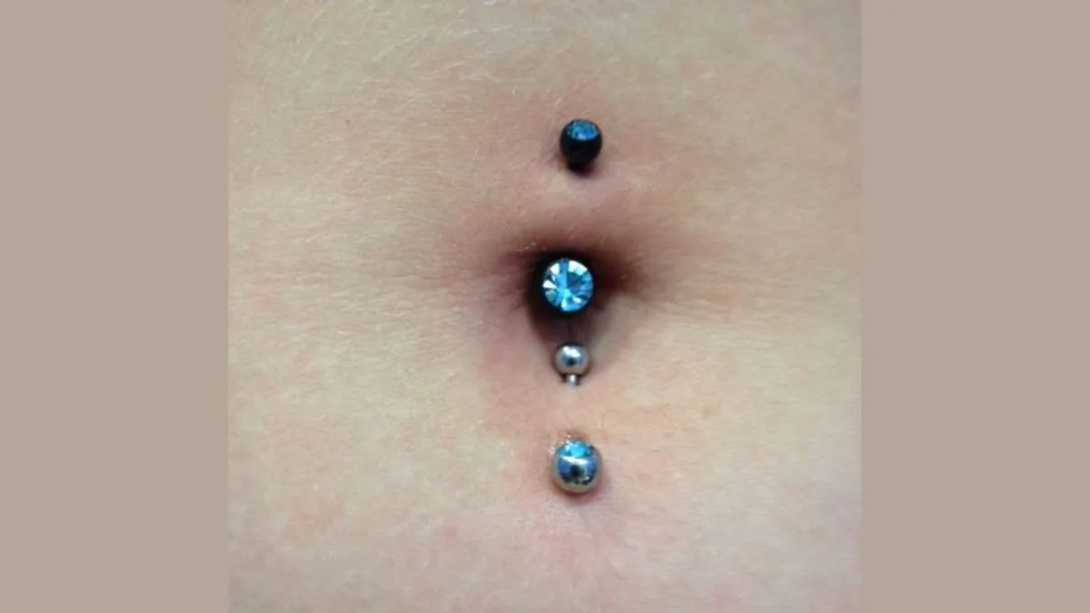 double-navel-piercing